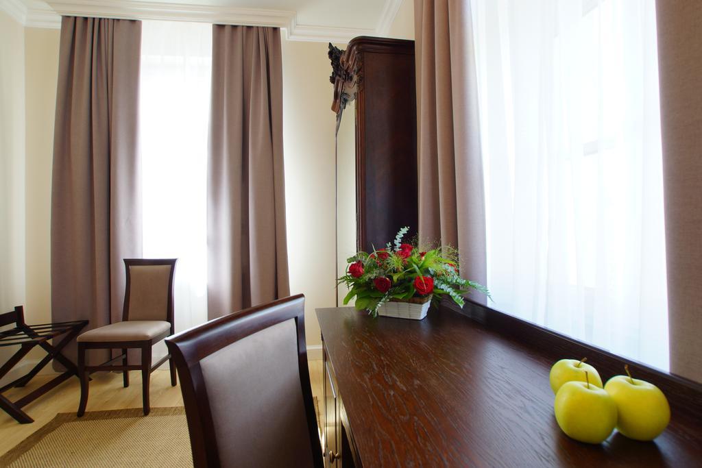 Villa La Pierre Strzegom Rum bild