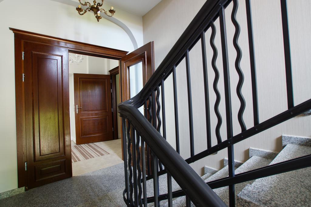 Villa La Pierre Strzegom Exteriör bild